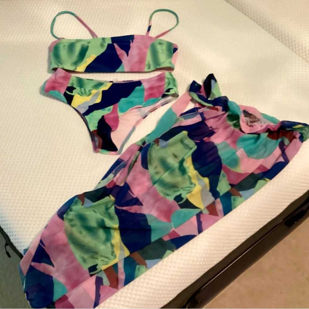 Colorful Abstract Bikini Set - Picture 1 of 7